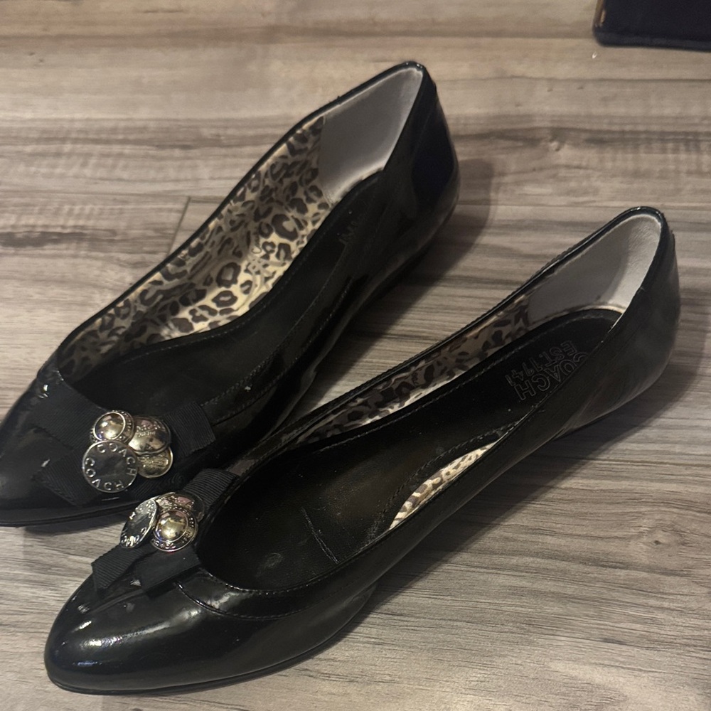 Coach patent leather flats poppy 7.8-8
